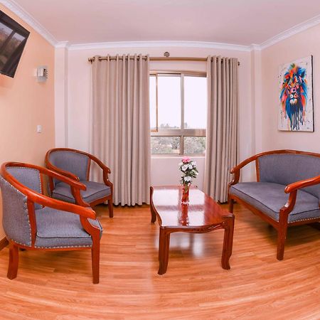 Buraha Zenoni Hotel And Resort Накуру Экстерьер фото