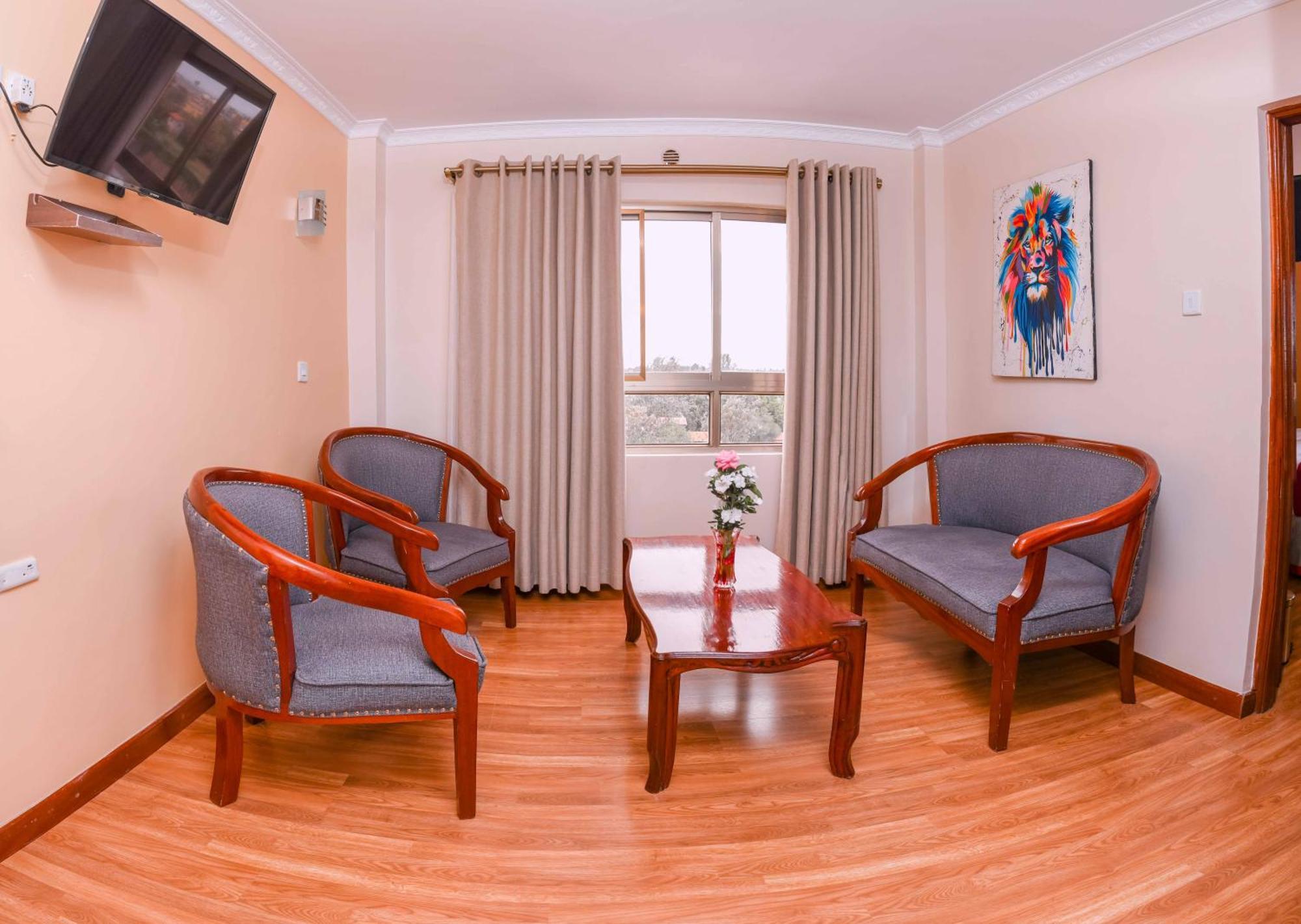 Buraha Zenoni Hotel And Resort Накуру Экстерьер фото