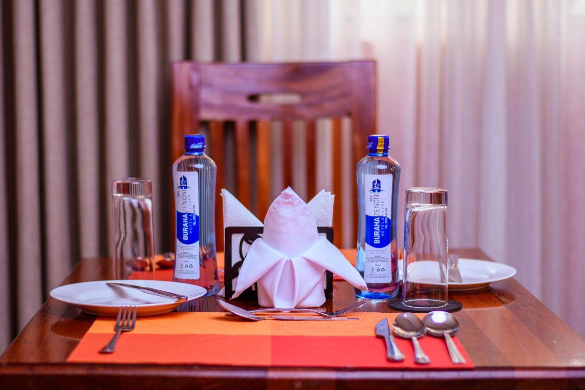 Buraha Zenoni Hotel And Resort Накуру Экстерьер фото